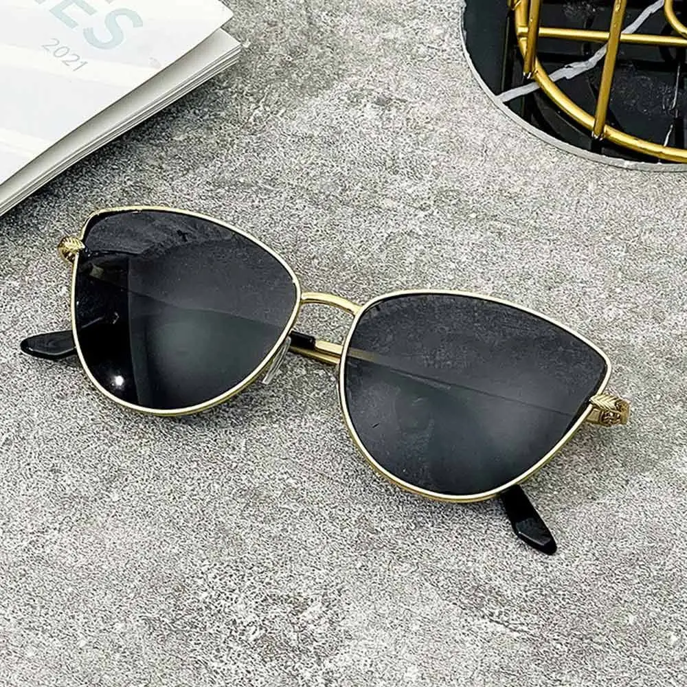 Vintage Square Frame Cat Eye Sunglasses Ocean Lenses UV400 Protection Sun Glasses Beach Travel Streetwear Eyewear for Women