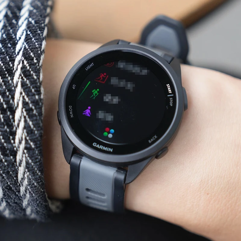 Reloj Inteligente GARMIN Forerunner 165 de 43 mm para Correr, Pantalla Táctil AMOLED de 1.2 Pulgadas, Versión GPS con Más de 25 Deportes 4