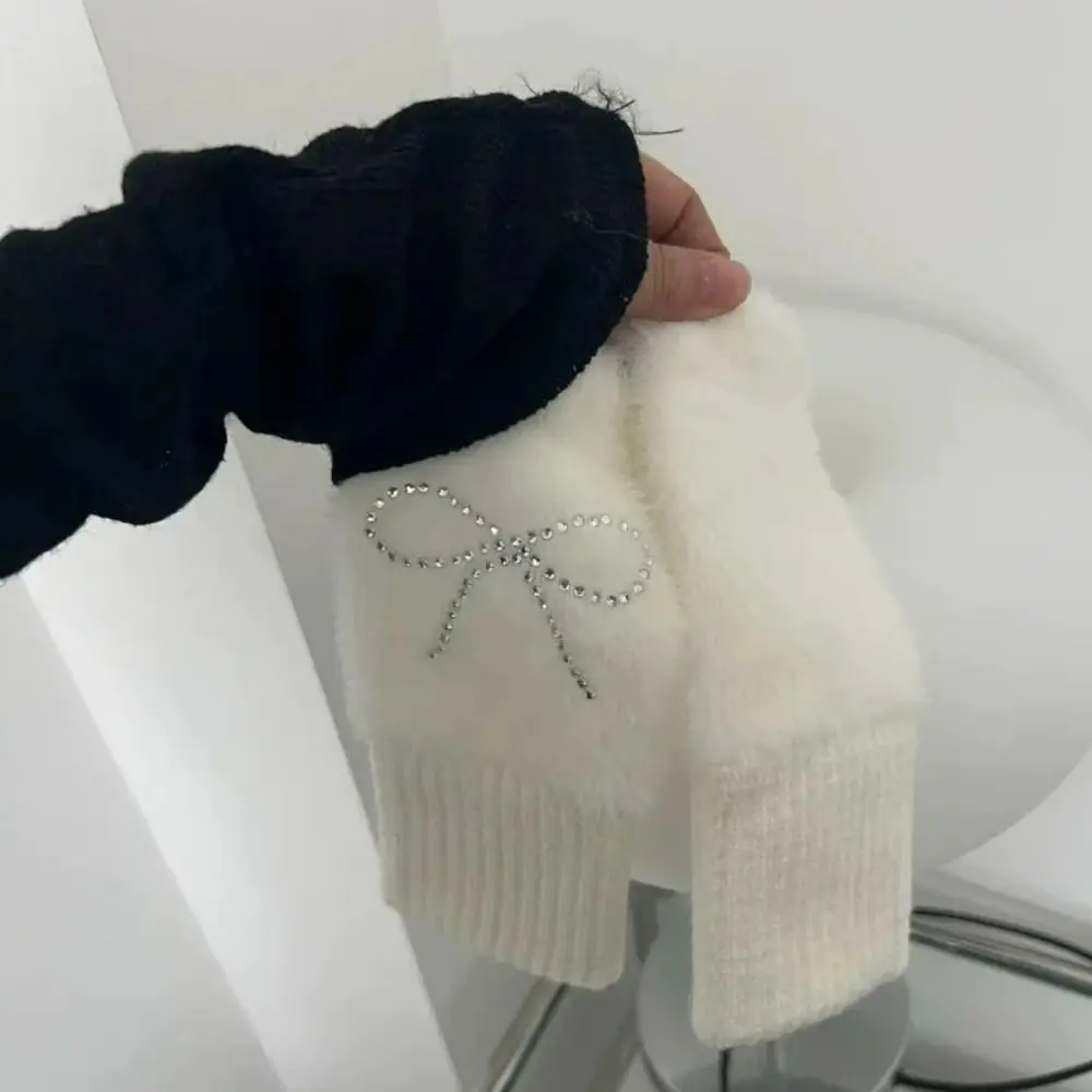 قفازات القوس عادية بلون أصابع قفازات محبوكة الإصلاح حجر الراين الكورية نمط نصف اصبع القفازات فتاة