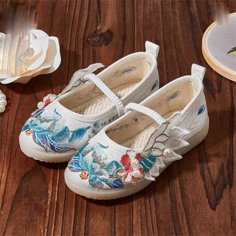 Zomer Leuke Chinese Retro Geborduurde Ademende Sandalen Kid Meisje Hanfu Cheongsam Schoenen Fee Oude Kostuum Doek Flats
