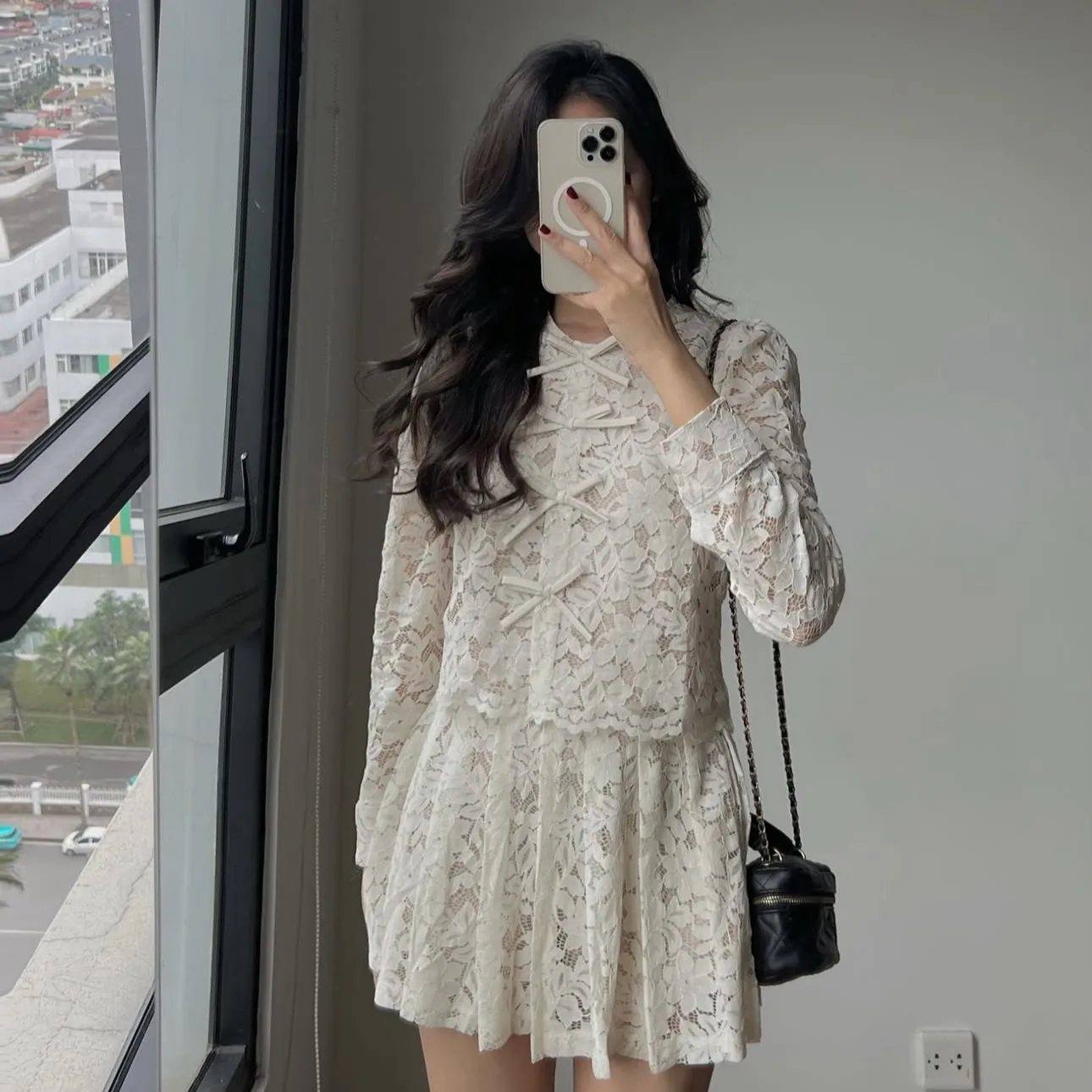 

Fashionable Korean Style Lace Hook Flower Simple Vintage Set Elegant Personality Long Sleeve High Waist Spring Summer New Arr...