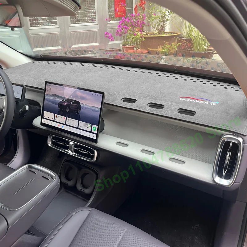 

Car Dashborad Mat for Leapmotor B10 2025 Central Control Instrument Panel Sunscreen Thermal Insulation and Sunshade Pad