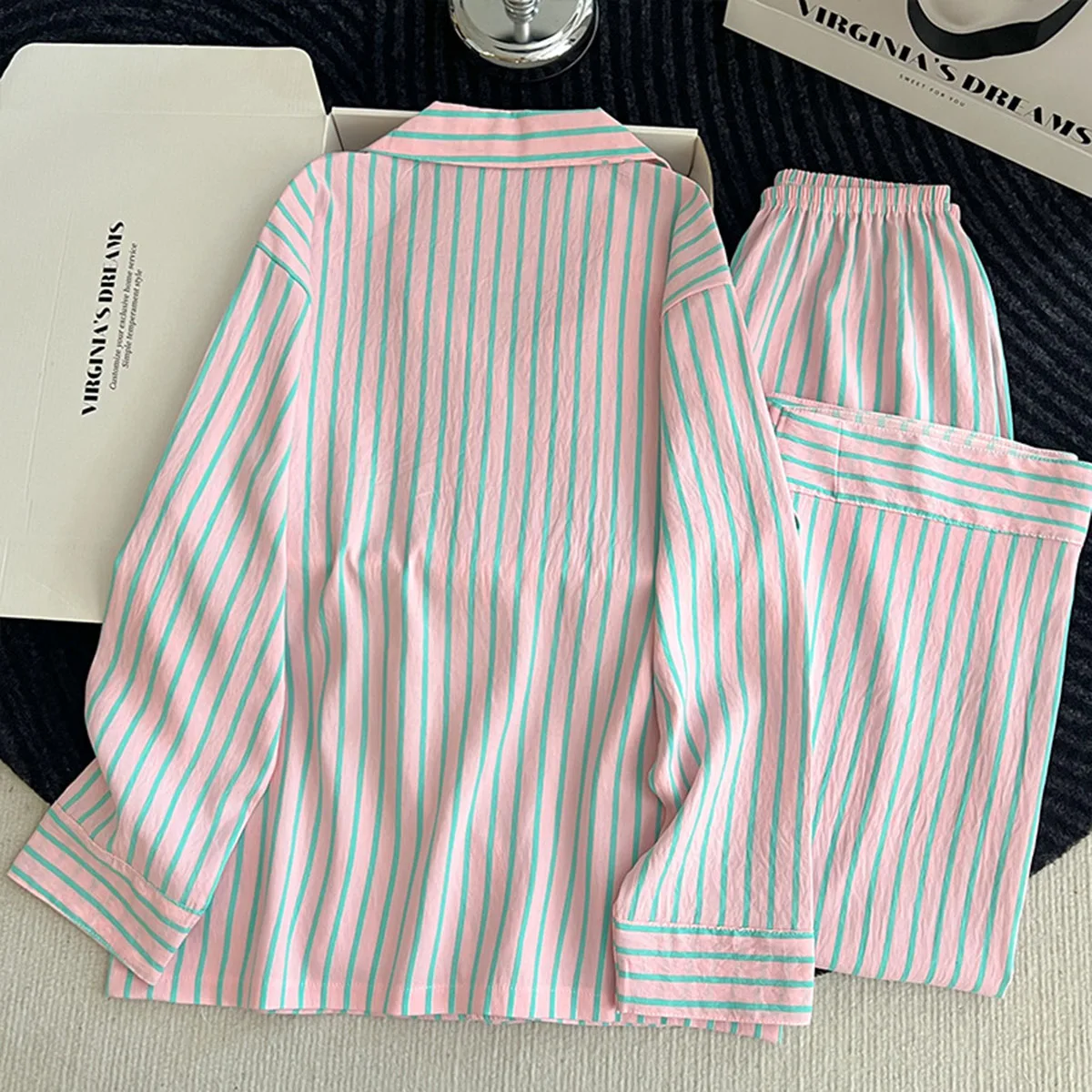 Herbstliches gestreiftes 2-teiliges Pyjama-Set mit Reverskragen, langen Ärmeln, als Freizeitkleidung für zu Hause, mit Knopfleiste, Damen-Loungewear, Schlafanzug, Nachtwäsche – Detail 4
