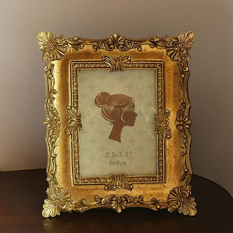 

Antique Shaped Photo Frame Gold Color Carved Embossed Resin Picture Frame Holder Wall Hanging Home Table Decoration Crafts