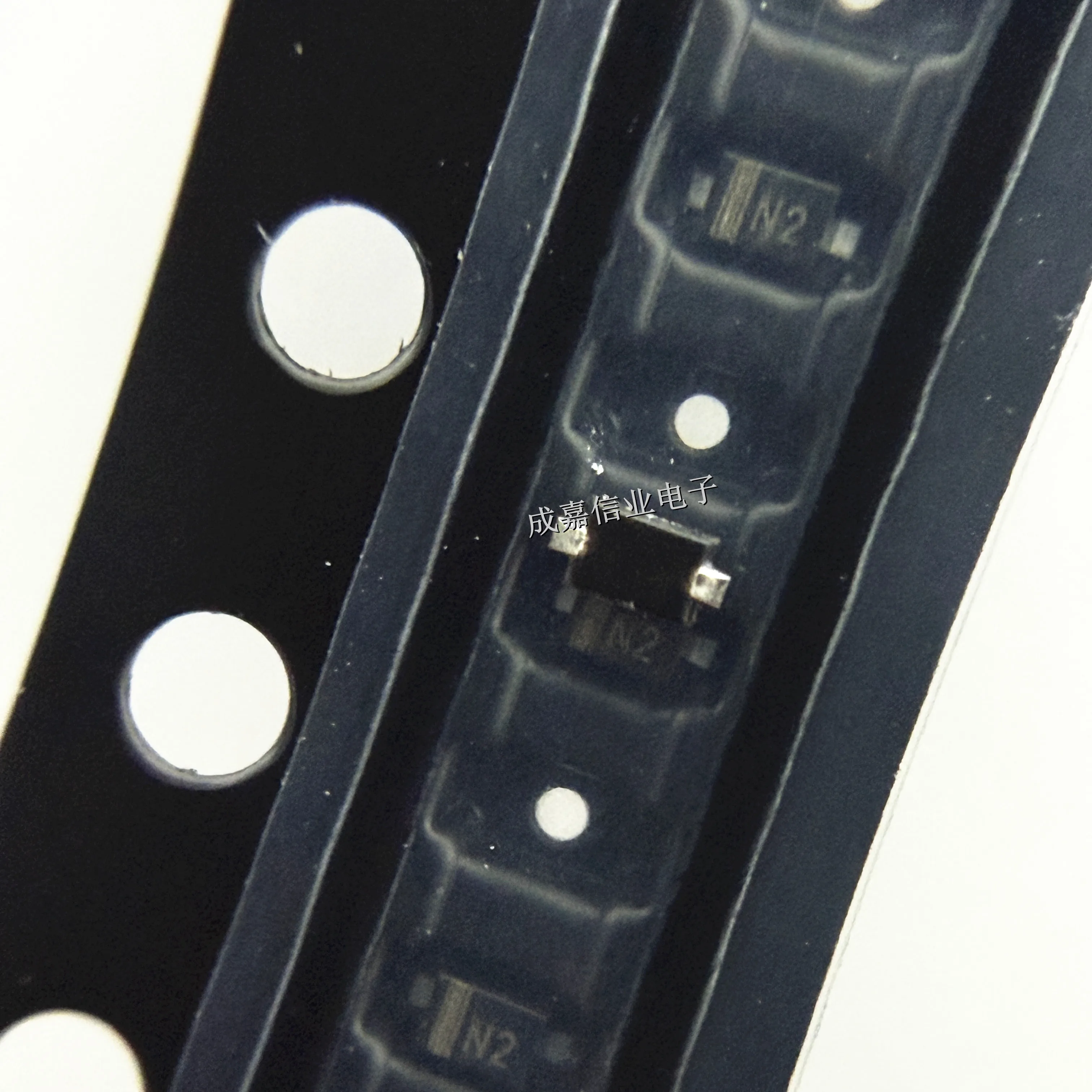100pcs/Lot PESD5V0S1UB,115 SOD-523-2 MARKING;N2 ESD Protection Diodes / TVS Diodes ESD 5V Operating Temperature:- 65 C-+ 150 C