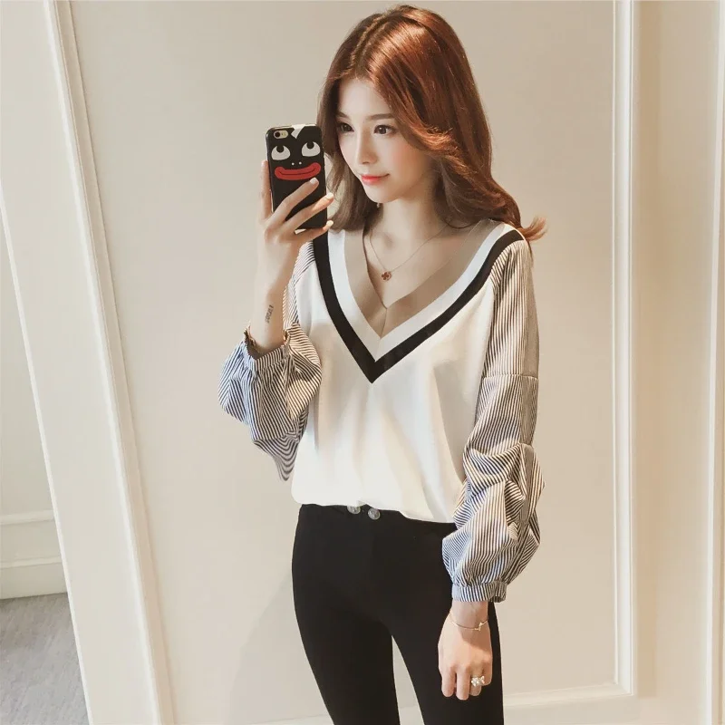 

Fashion Vintage Women Clothing Spring Autumn New Long Sleeve Striped Patchwork Loose Trend T Shirts V Neck Contrast Casual Tops