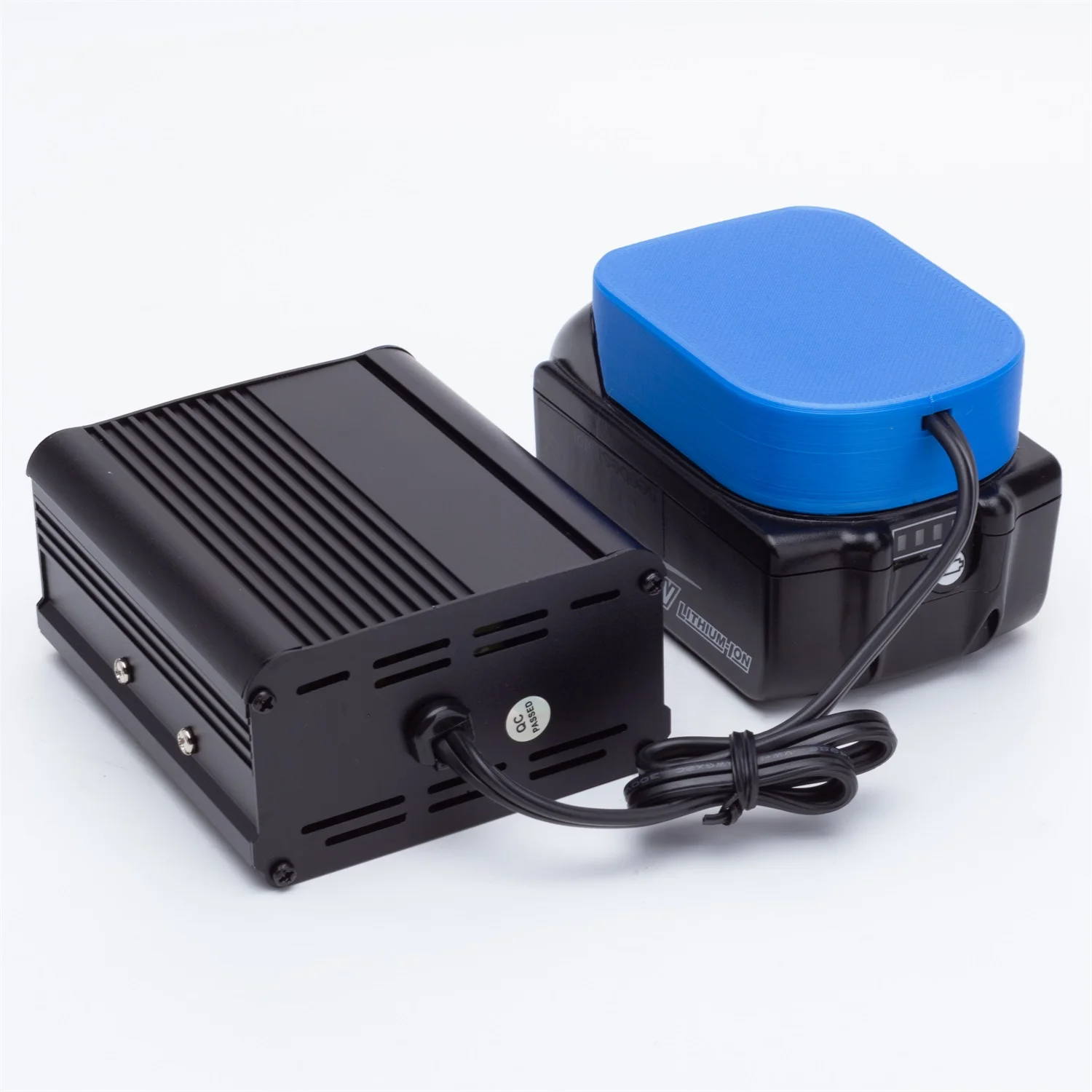 Power Inverter Outlet Adapter 200W 220V-240V For Makita 18V Battery DC AC USB Powered Compact Portable Inverter(NO Battery )