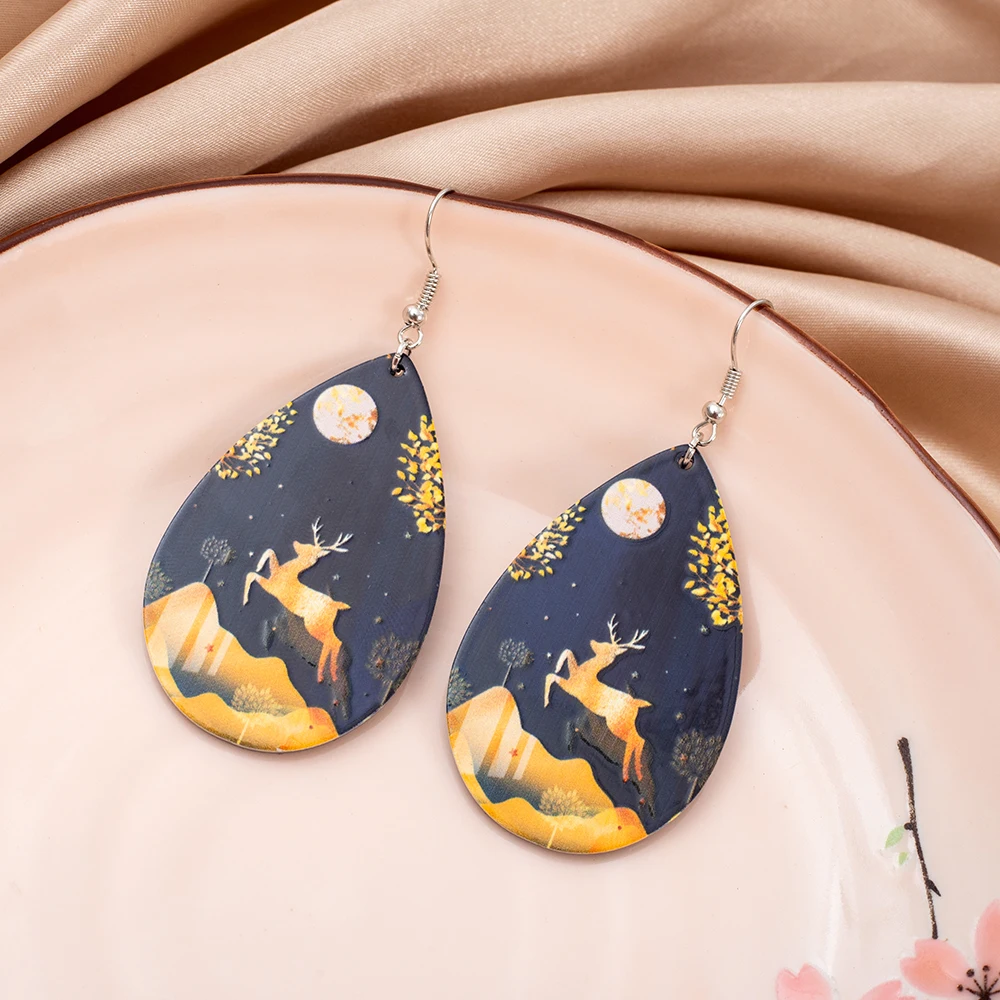 Water Drop Acrylic Earrings For Women Vintage Trend 2026 Auspicious Style Gold Color Deer Pattern Daily Wear Lightweight Jewelry