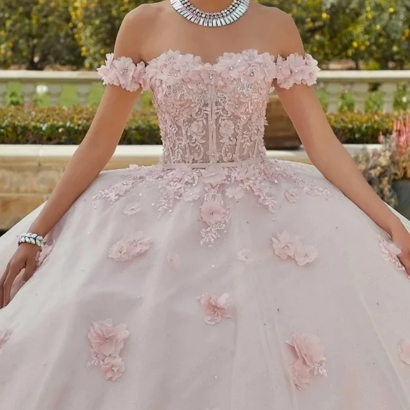 Elegante Prinzessin Mädchen Abschluss ball Kleider süß 16 14 schulter frei 3d Blume schnüren geschwollene Vestidos de 15 Años Quinceañeras Modernos