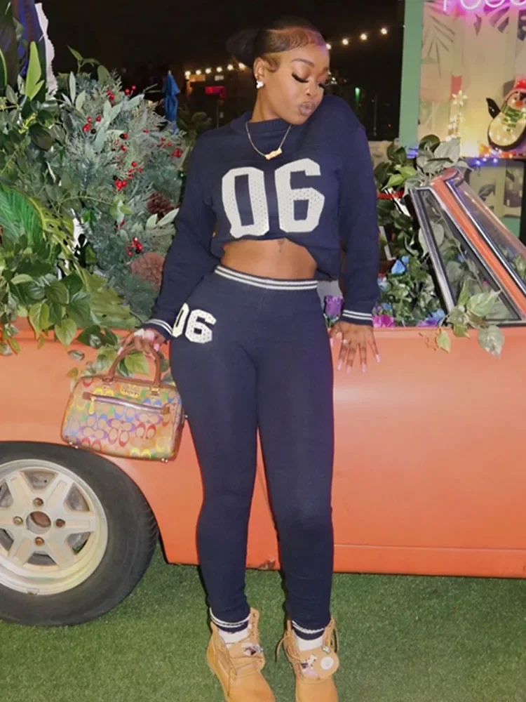 

Комплект из 2 предметов с цифровым принтом, женские повседневные укороченные топы с круглым вырезом и длинными рукавами + простые узкие брюки, одинаковые спортивные трендовые наряды