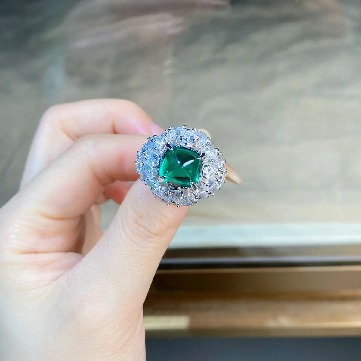 

S925 Pure Silver Candy Tower Ring, Emerald Candy Color, Full of Diamonds, Luxurious Setting, European and American Cross-border