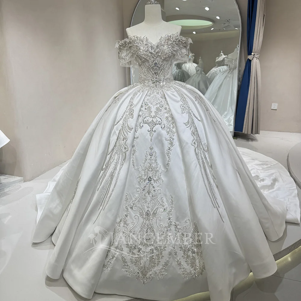 

Customized Ball Gown Affordable Beach Wedding Dresses Short Sleeves Sweetheart Sequins Lace Beads Bridal Gowns vestidos de novia