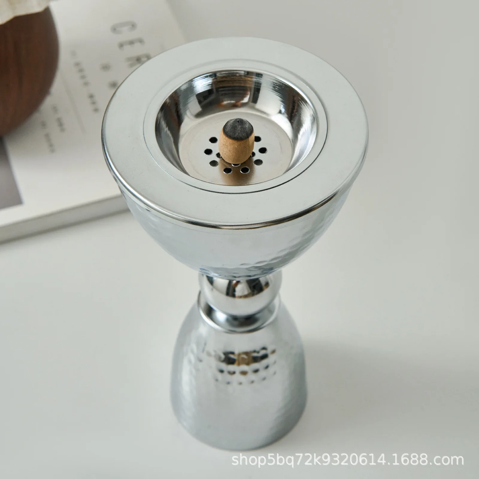 Incense Burner Electroplated Metal Craft Gold and Silver Incense Burner Agarwood Incense Burner
