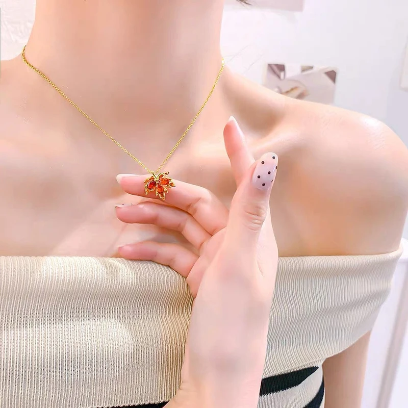 جديد رومانسية موضة الحب الذاكرة الأحمر مابل ليف قلادة قلادة للنساء لطيف الإناث سلسلة عنق السيدات مجوهرات من صلب لا يصدأ #6