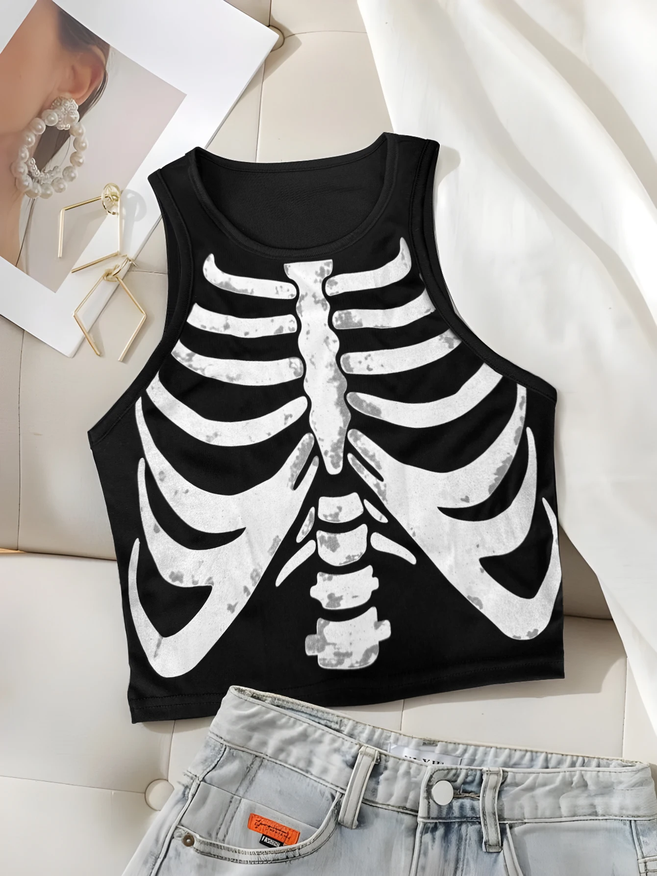 Summer White Bone Screen Printing Tank Casual Basic Skinny Vest Sleeveless Off Shoulder Sexy Woman Crop Top Purchasing Agent