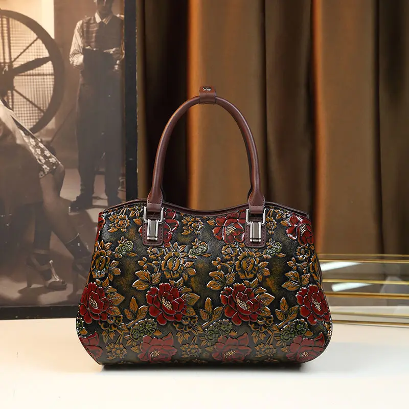 

Luxury Designer Brand High Quality Cowhine Carved Retro Large Capacity Handbag for Women Сумка Женская Hot Sale Free Shipping