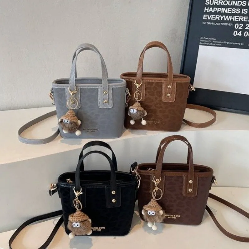 

Elegant Practical Crossbody Bag Office Commuting Daily Work Meeting Exquisite Portable Trendy Sleek Sophisticated Chic