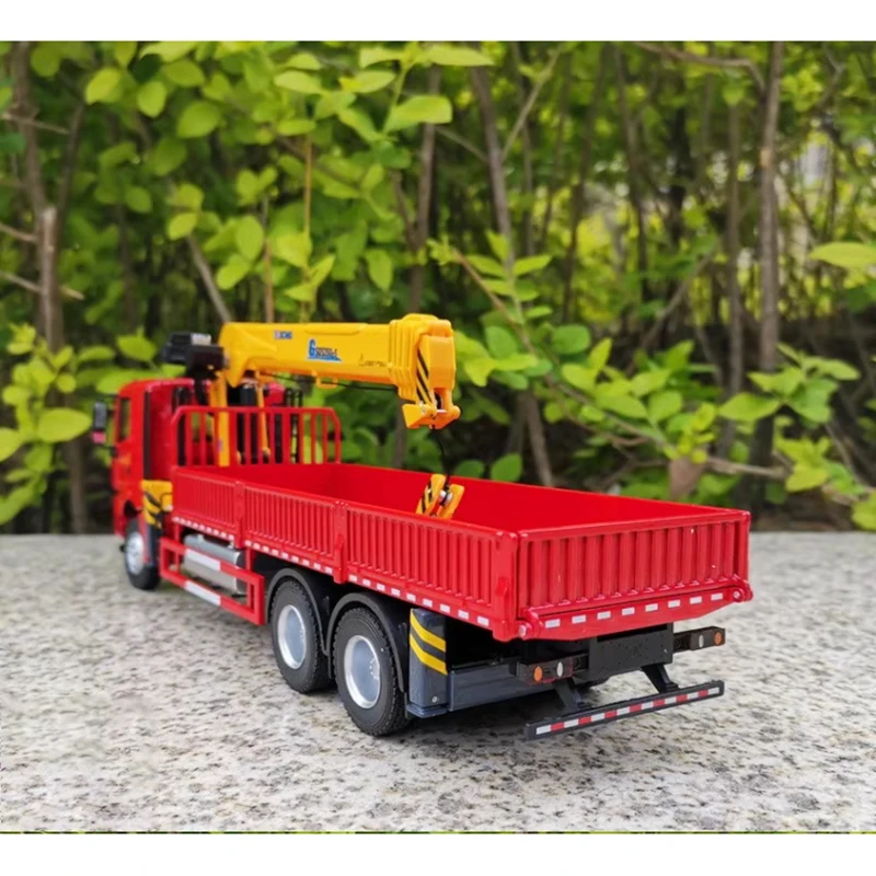 Diecast 1:35 Scale XCMG Integrated Truck Crane Alloy Truck Model Collection Souvenir Ornaments Display Vehicle Toys