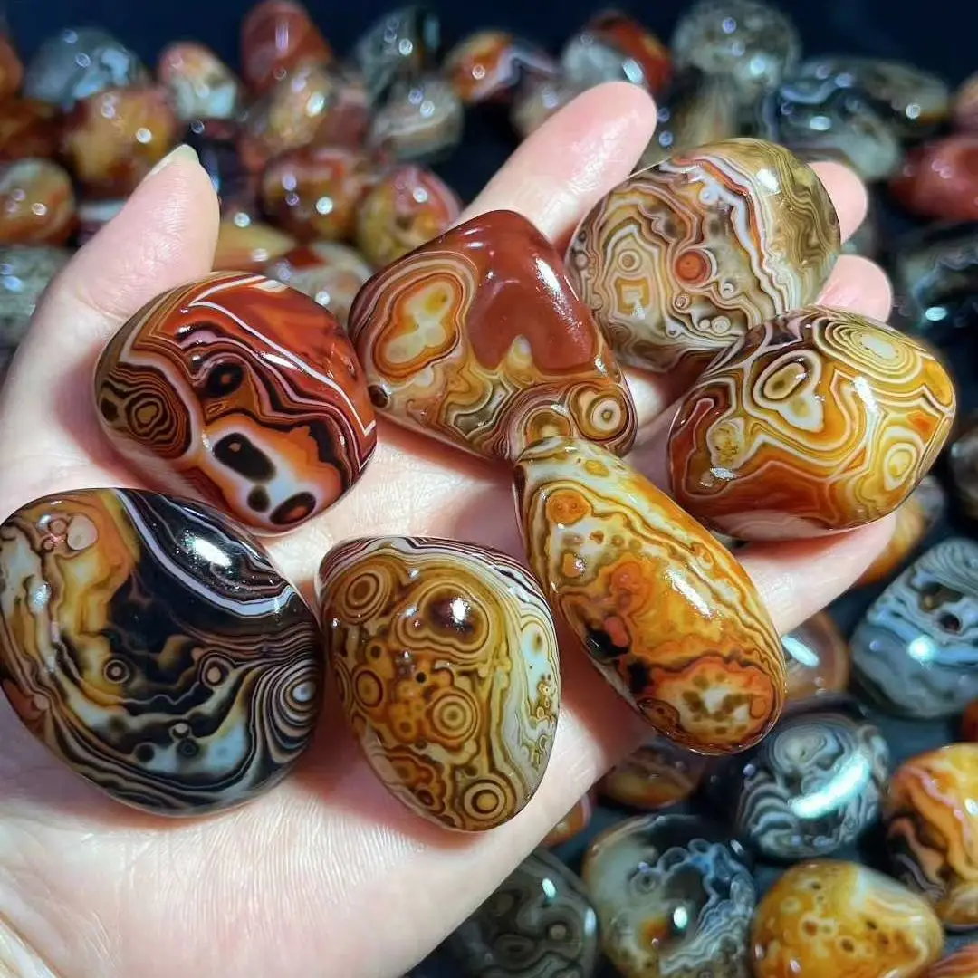 Hot Sell Gemstones Natural Sardonyx Crystals Polished Palm Stones Lace Agate Ornaments Modern Worry Stones