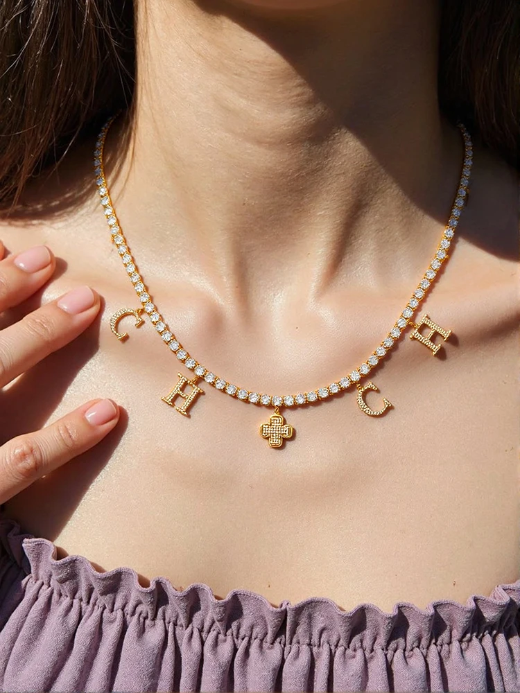 

CH Two Color Series Classic Necklace Selection High end Letter Clover Pendant with Diamonds Women's Festival Jewelry Gift