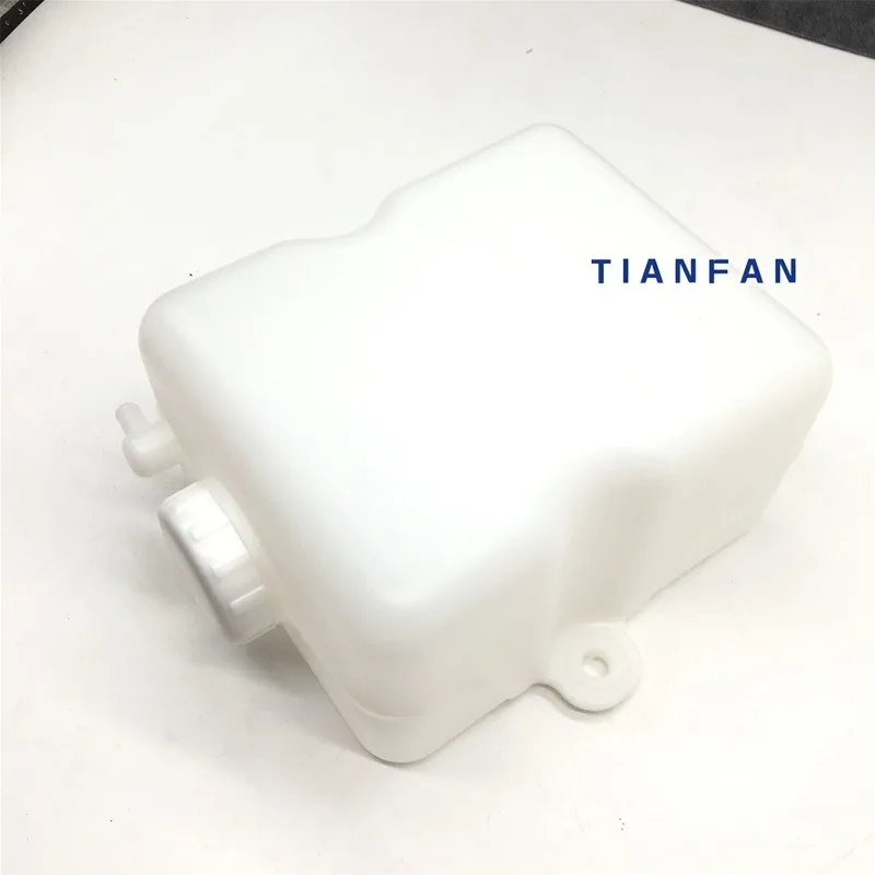 

DX150 215 230 260 300 380-9C Reserve Water Expansion Tank Suitable for Doosan Excavator K1038409 450107-00018