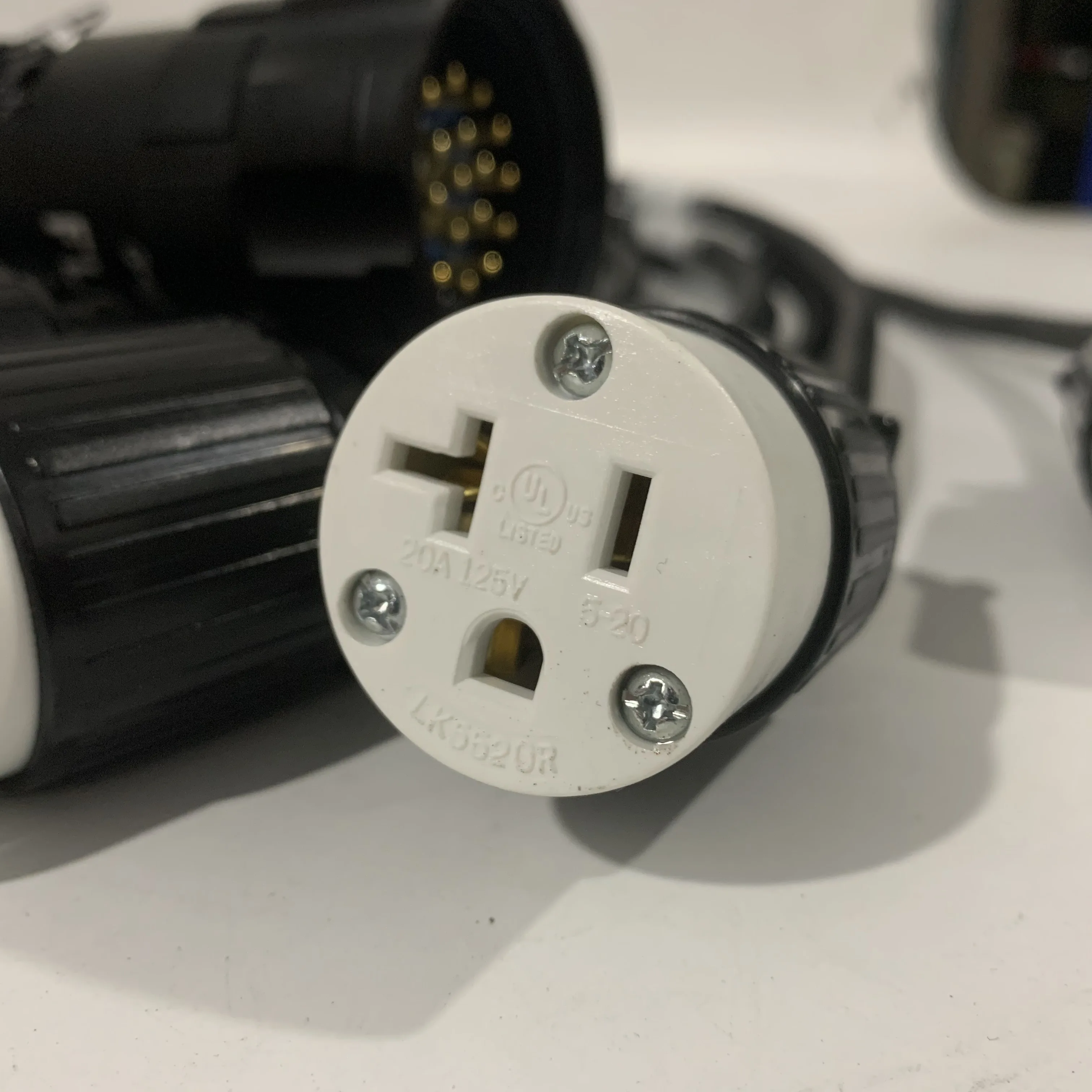 1.5M Socapex Fanout Breakout to 6 Circuit 20A Edison Tail Cable