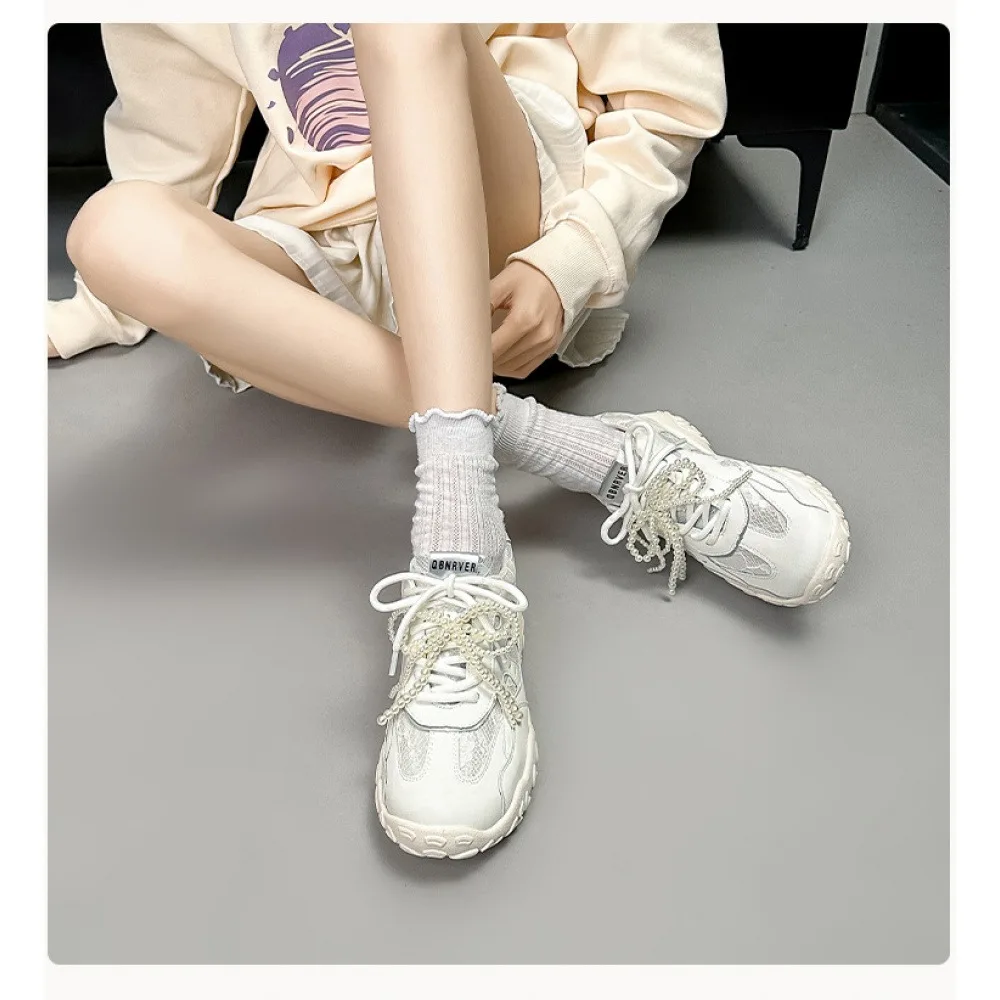 Women's flat sports shoes - new style, pointed toe design, soft sole, anti-slip, durable, low heel, single shoe, fashionable and