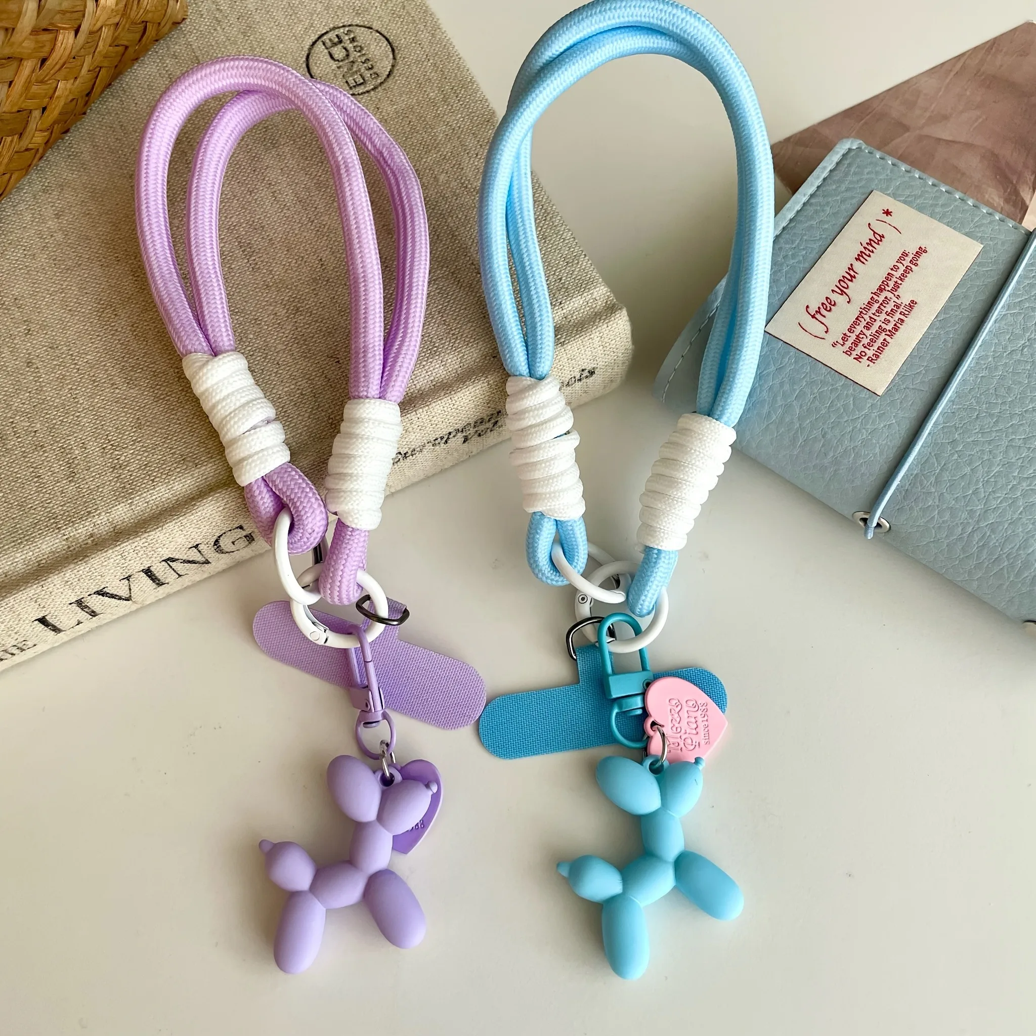 Tali Pergelangan Tangan Ponsel Bentuk Anjing Balon Kreatif, Aksesoris Casing Ponsel Universal, Liontin Portabel Anti-Selip Anti-Jatuh