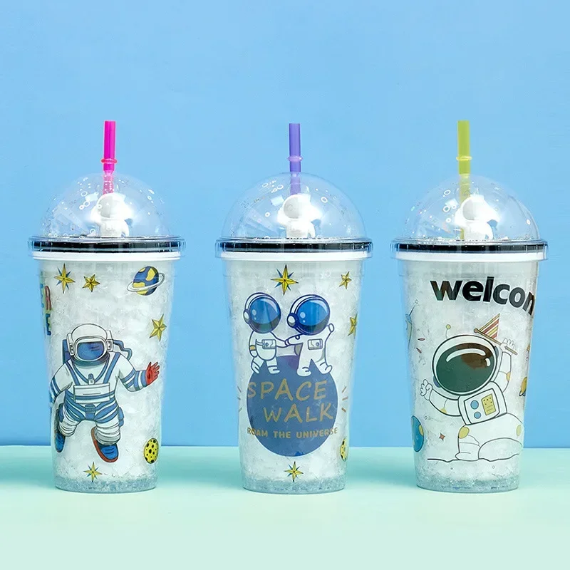 

450ml Drinking Summer Crushed Ice Cup Cartoon Cute Double Plastic Straw Cup Space Astronaut Doll Straw Cup Glass Water Bottle