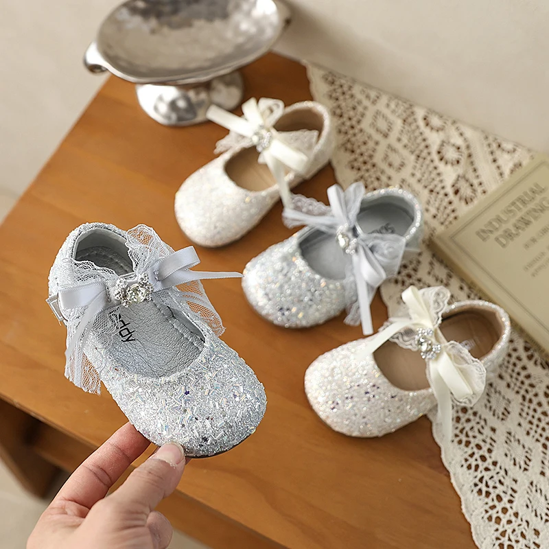 

Детские туфли-балетки для девочек, весна-осень, новые, с кружевом и бантом, свадебные, для вечеринок, модные кожаные туфли для принцесс