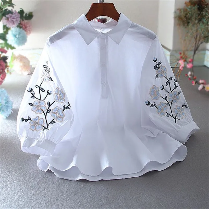 White Shirts Women\'s Spring Summer New Loose Thin Eembroidered Lantern Sleeve White Shirt Female Blouse Sweet Casual Tops Mujer