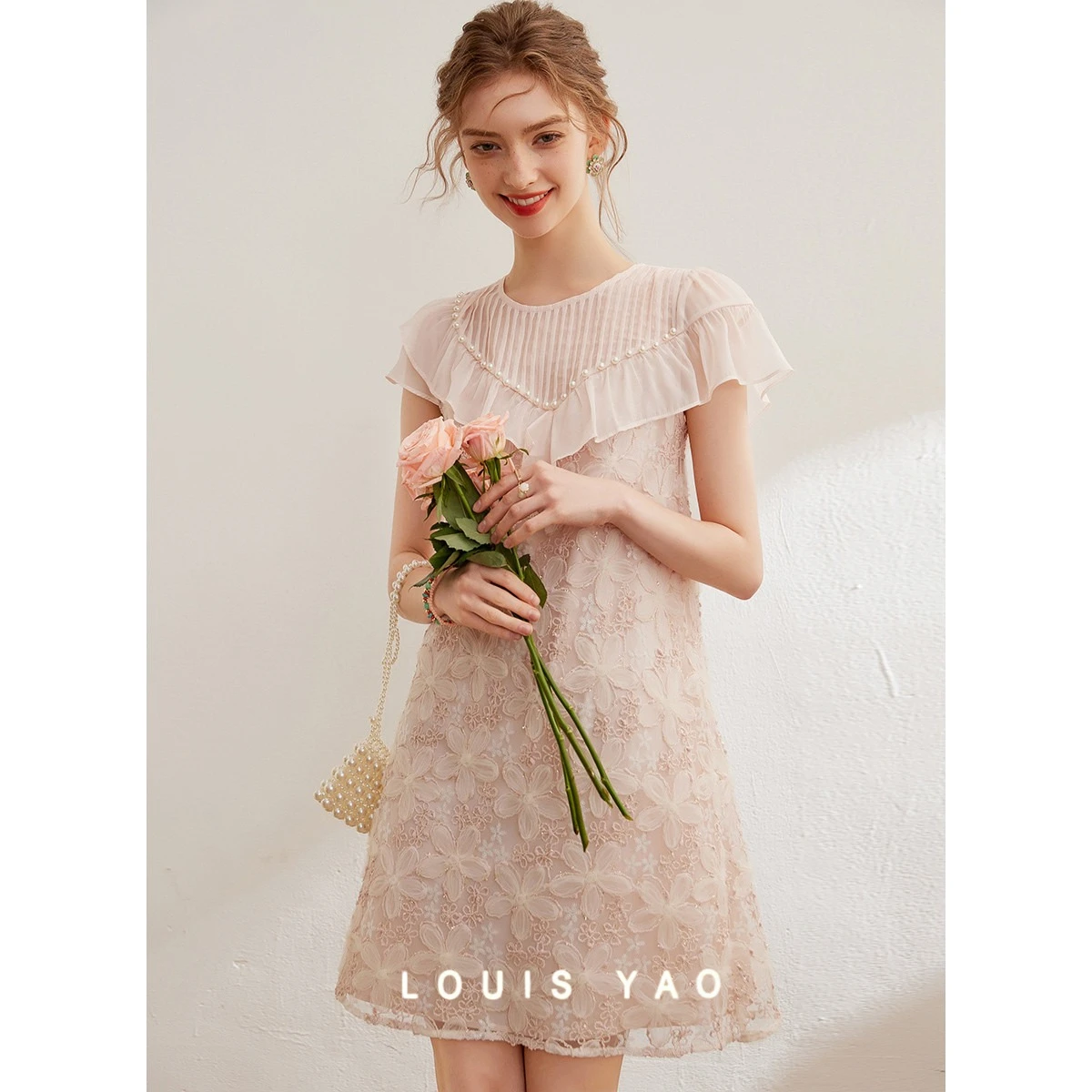 

LOUIS YAO Embroidered Flares Dress 2025 Summer Elegant Round Shirring Flounced Edge Short Sleeve Women's Dresses