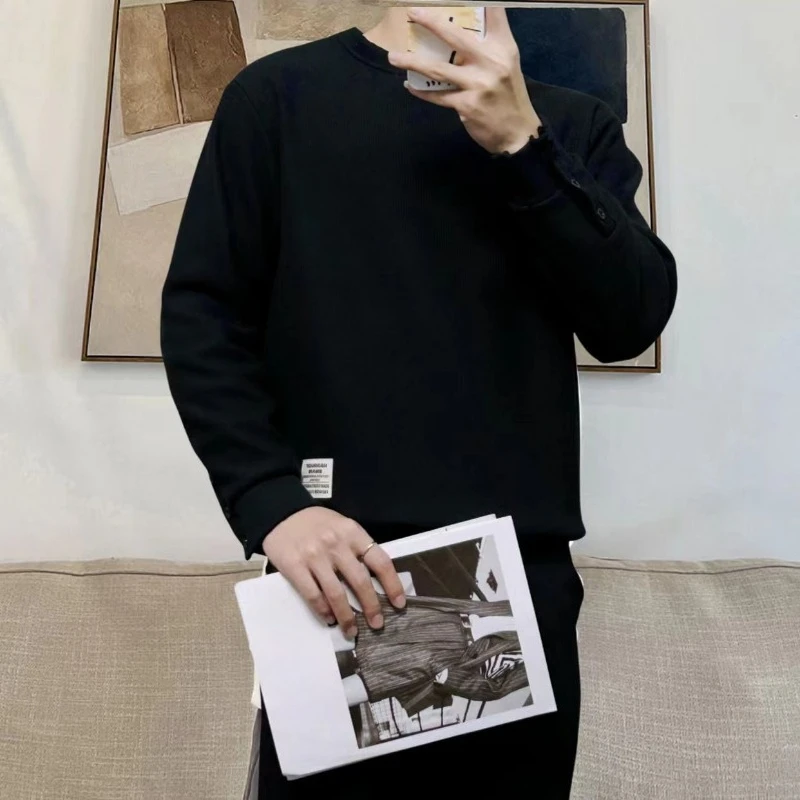 بلوفر رجالي بأزرار مقاس كبير ورقبة مستديرة عادية ملابس الشارع الشهير Emo قطع علوية 90s عتيقة جديدة رخيصة وملابس Y2k سترة رجالي