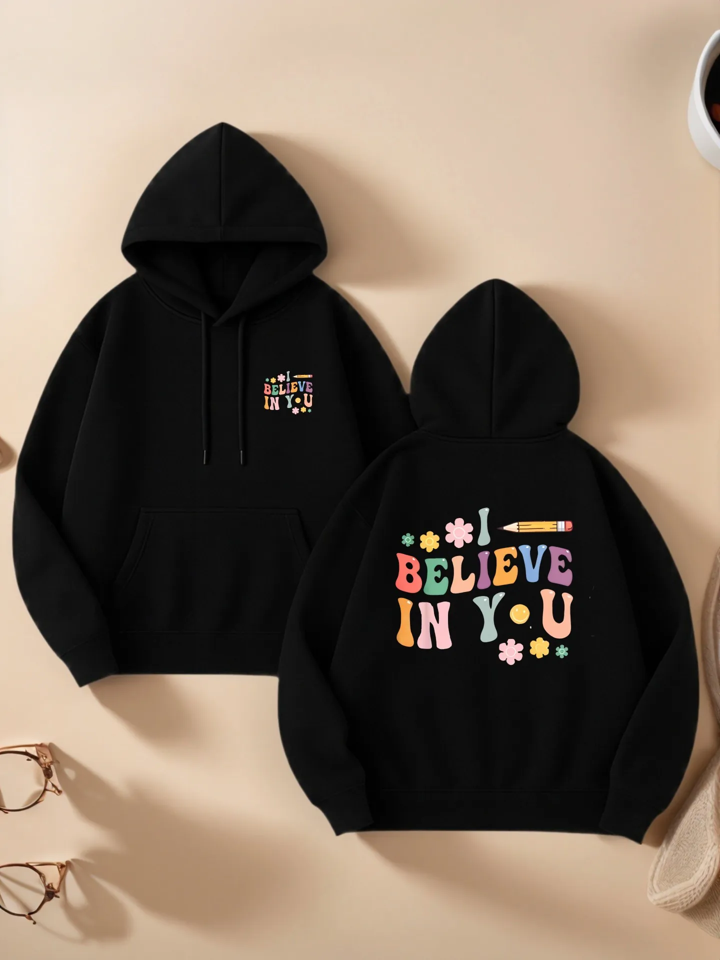 グラフィックパーカー レディース、ビリーブインユーレタープリント、カジュアルな美的デザイン、柔らかい生地、カジュアルな日常着、ティーン向け