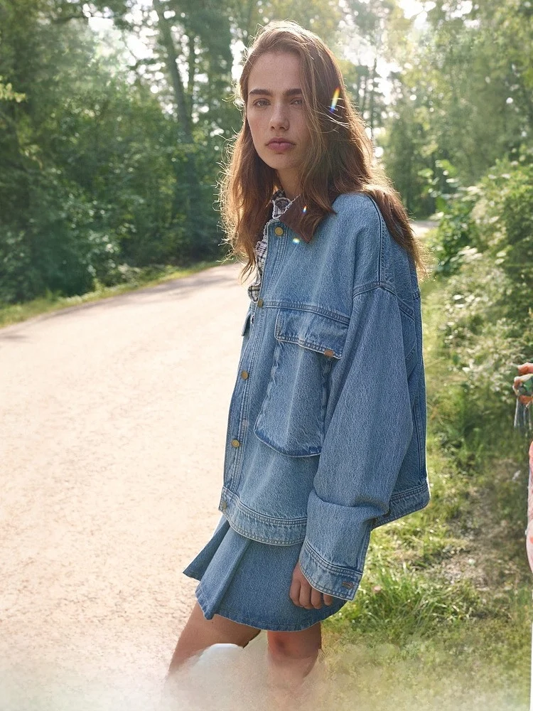 

H&M Women's Oversized American Style Trendy Denim Jacket Short Outerwear Fashionable Cotton Material Ladies' Coat