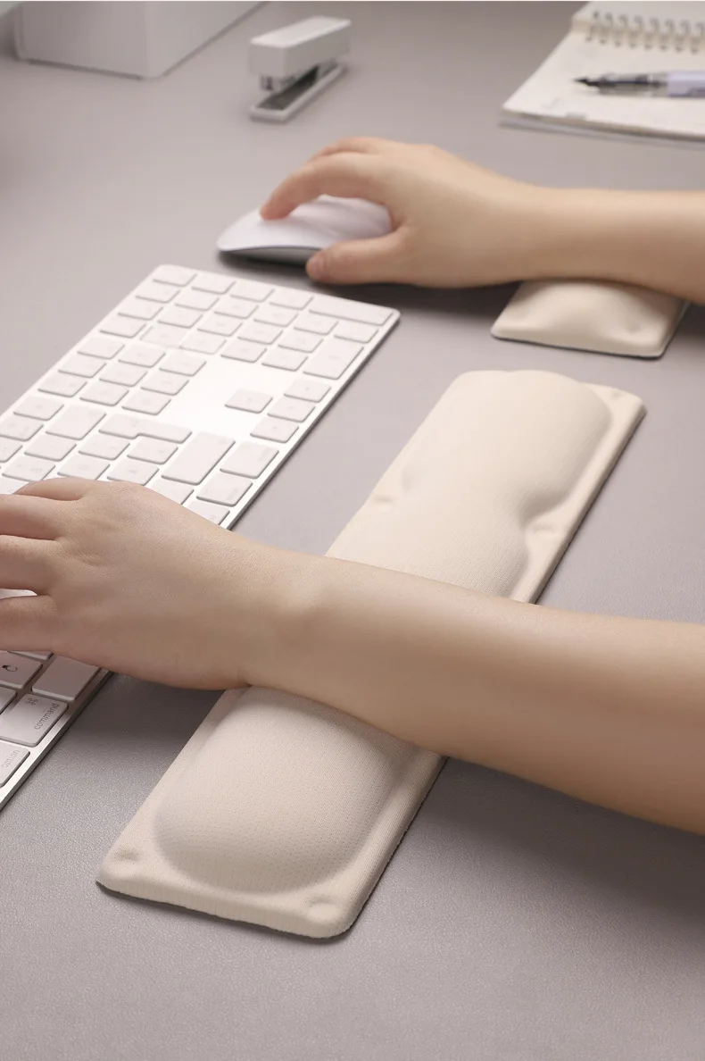 Hausdach-Silikon-Handgelenkauflage Mauspad Ergonomische Schreibtischunterlage für Büro und Gaming Weiß Grau 2 Formoptionen – Detail 8