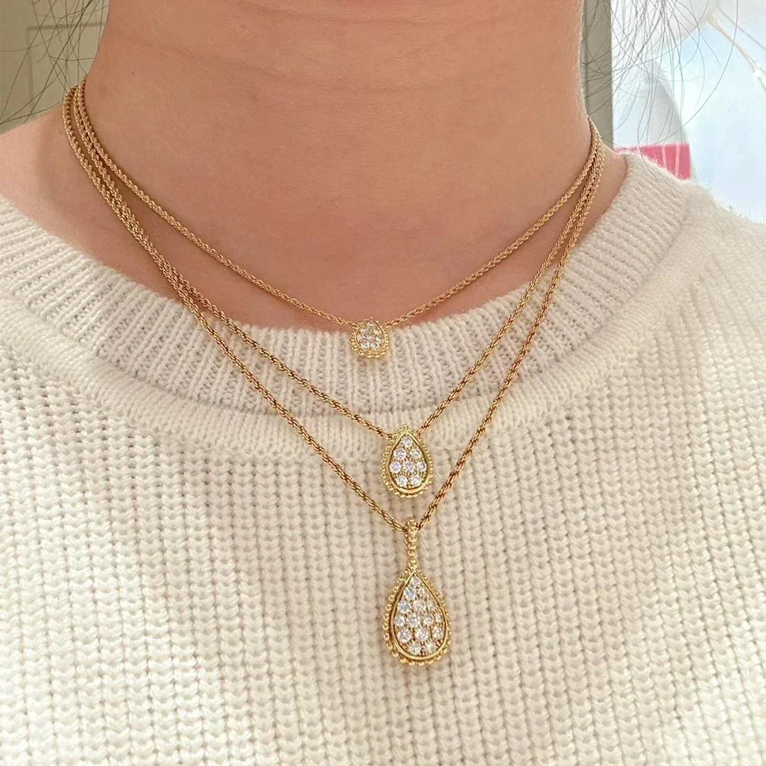 

18k gold plated droplet necklace for women, full diamond, hot luxury jewelry, new, 2024 three TANS: large, medium and small.
