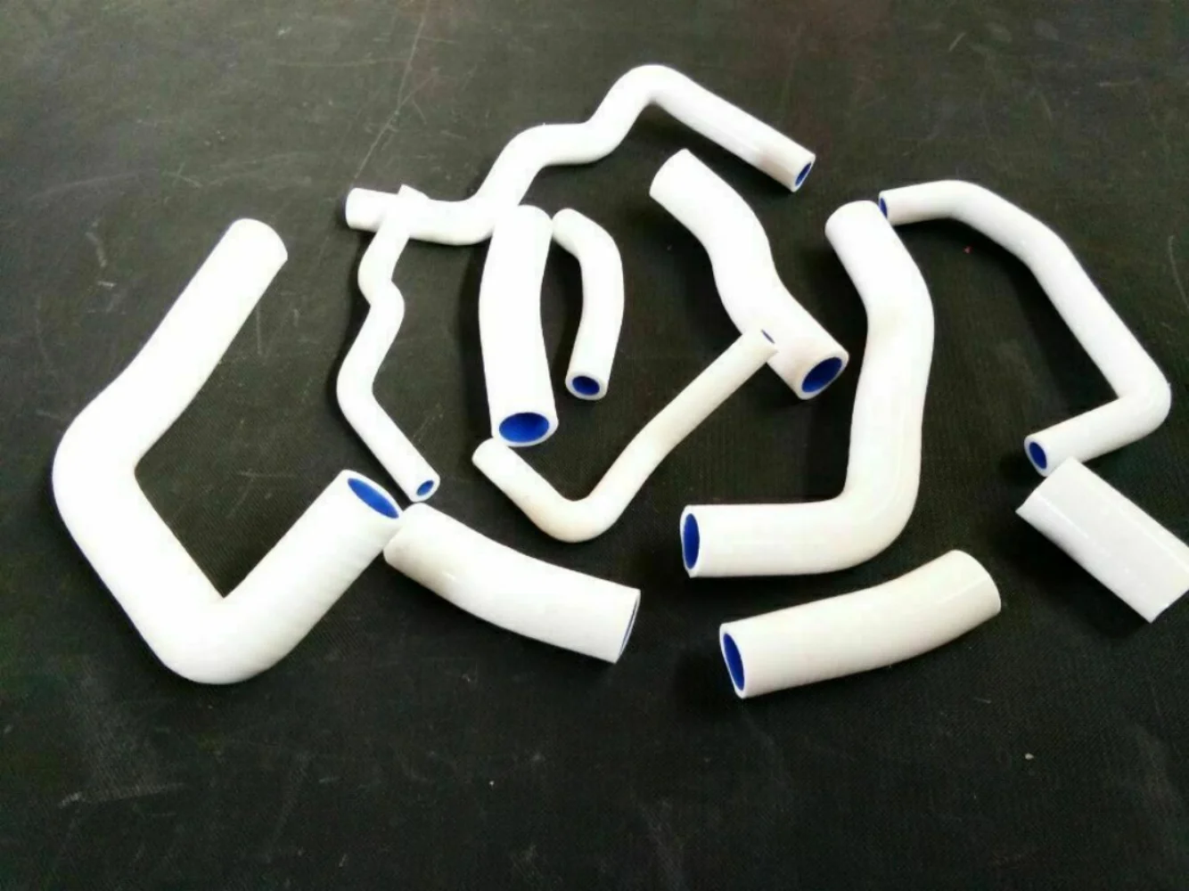 

For Honda CBR1000RR 2004-2007 CBR 1000 RR Silicone Radiator Hose Pipe Tube Kit 2004 2005 2006 2007