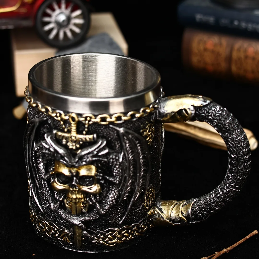 Retro 3D Skull Dragon Sword Beer Mug Resin Stainless Steel Water Cup Barware Interesting Wine Glass Coffee Cup Halloween Gift