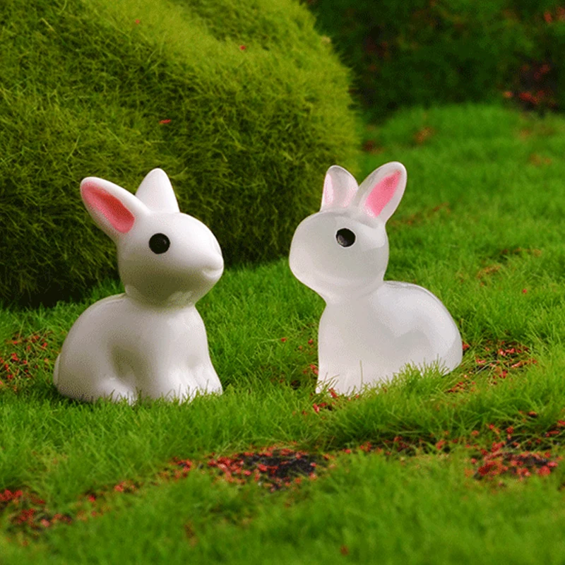 10PCS Cute Mini Luminous Resin Rabbit Ornament Glow In The Dark Miniature Figures Rabbit Micro Landscape Dollhouse Decoration