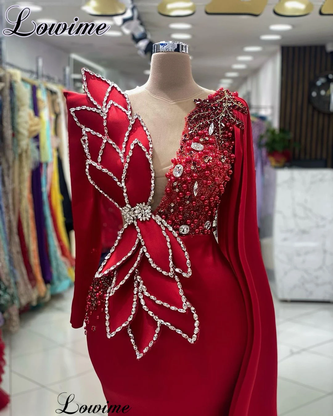 2024 Red Crystals Celebrity Dresses For Women Long Sleeves Evening Gowns Pearls Special Occasion Dresses Vestidos De Gala