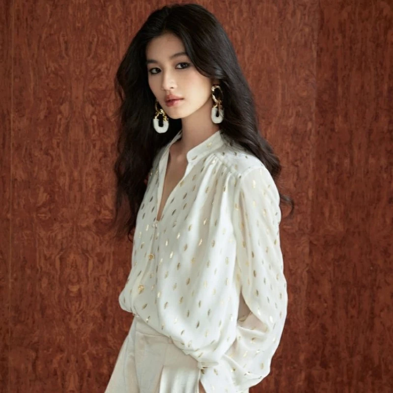 

Женская свободная шифоновая блузка с золотой фольгой и принтом листьев, воротник-стойка, стеклянные пуговицы, повседневная рубашка с длинными рукавами на осень