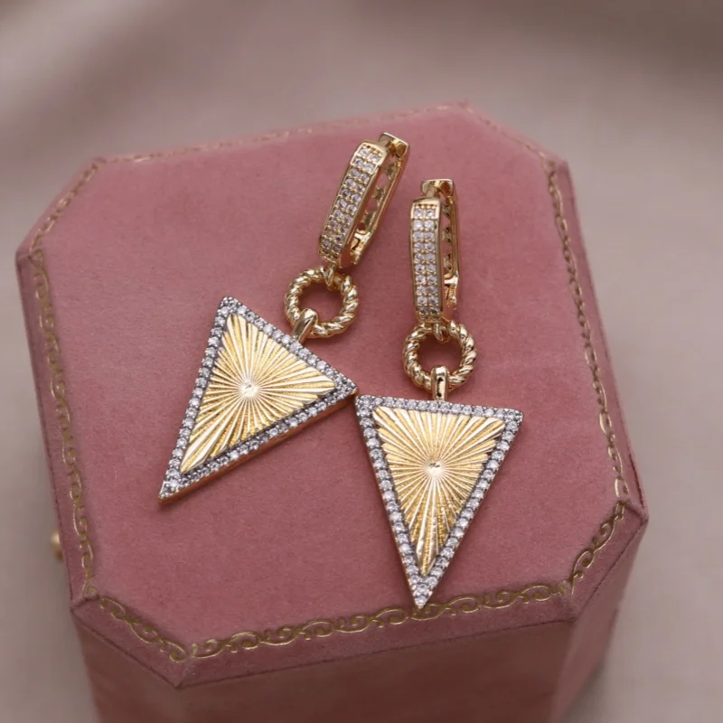 Korean new design fashion jewelry two-color plated metal triangular zircon pendant earrings elegant women's daily accessories