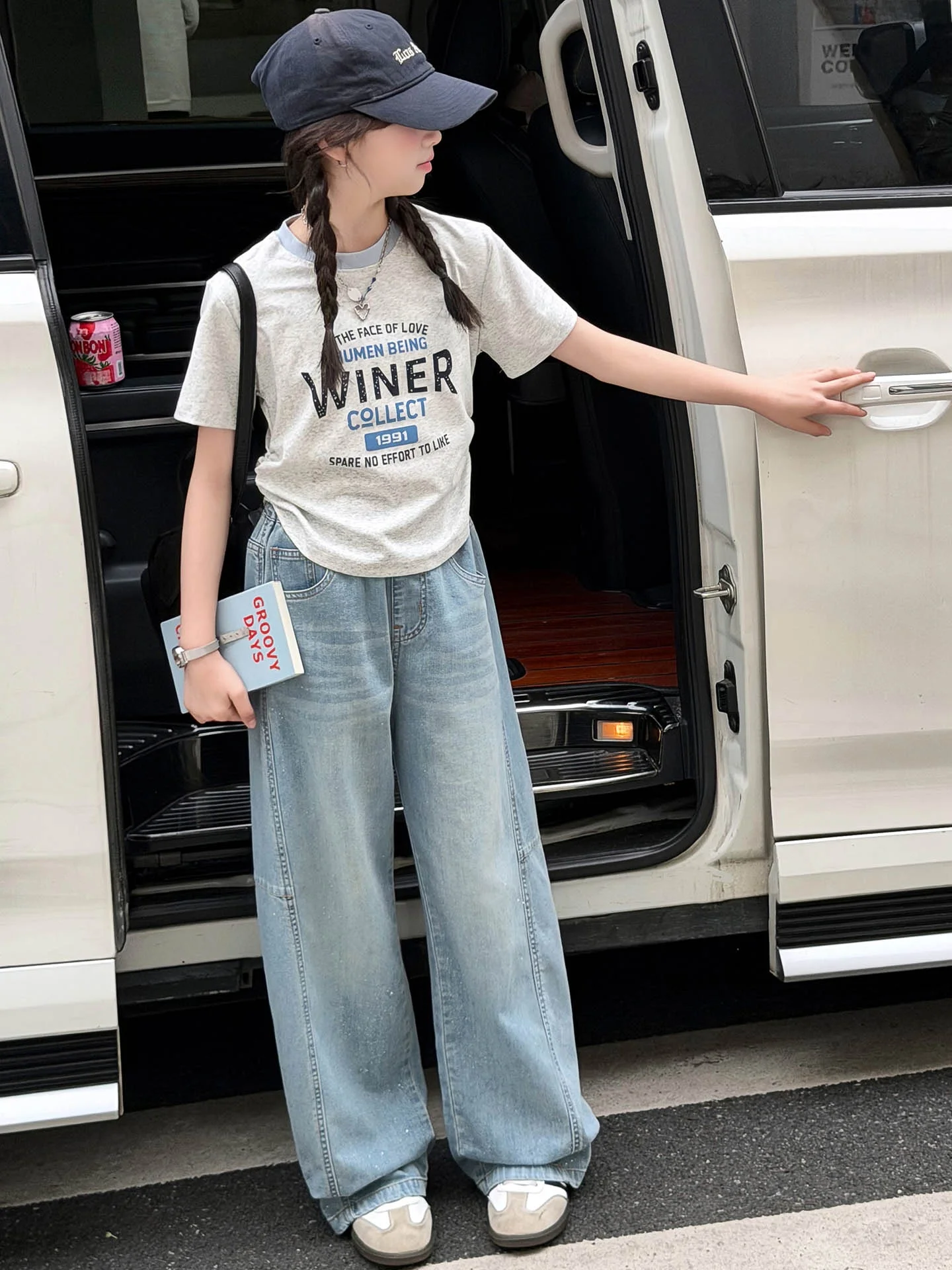 summer-fashionable-casual-kids-clothing-set-short-sleeve-silver-jeans-two-piece-set-for-girls-trendy-ensemble-korean-style