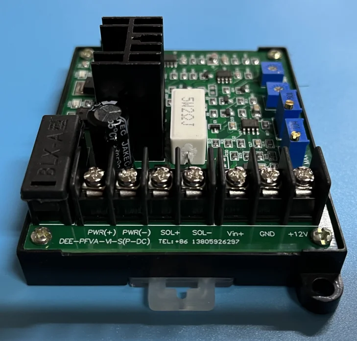 Single and double analog hydraulic solenoid proportional valve amplifier amplifier controller pressure flow voltage 0-10V