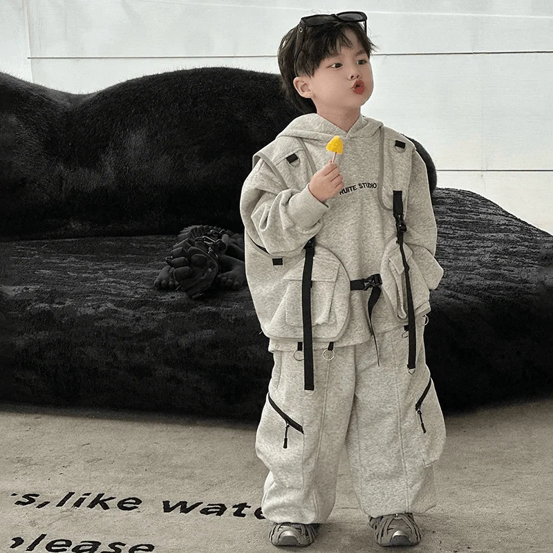 

Fashion Boys Suits spring Autumn Pocket Letter Pullover Hooded Top+ Loose Pants 3pcs Kids Sets Casual Sportwear Handsome Clothes