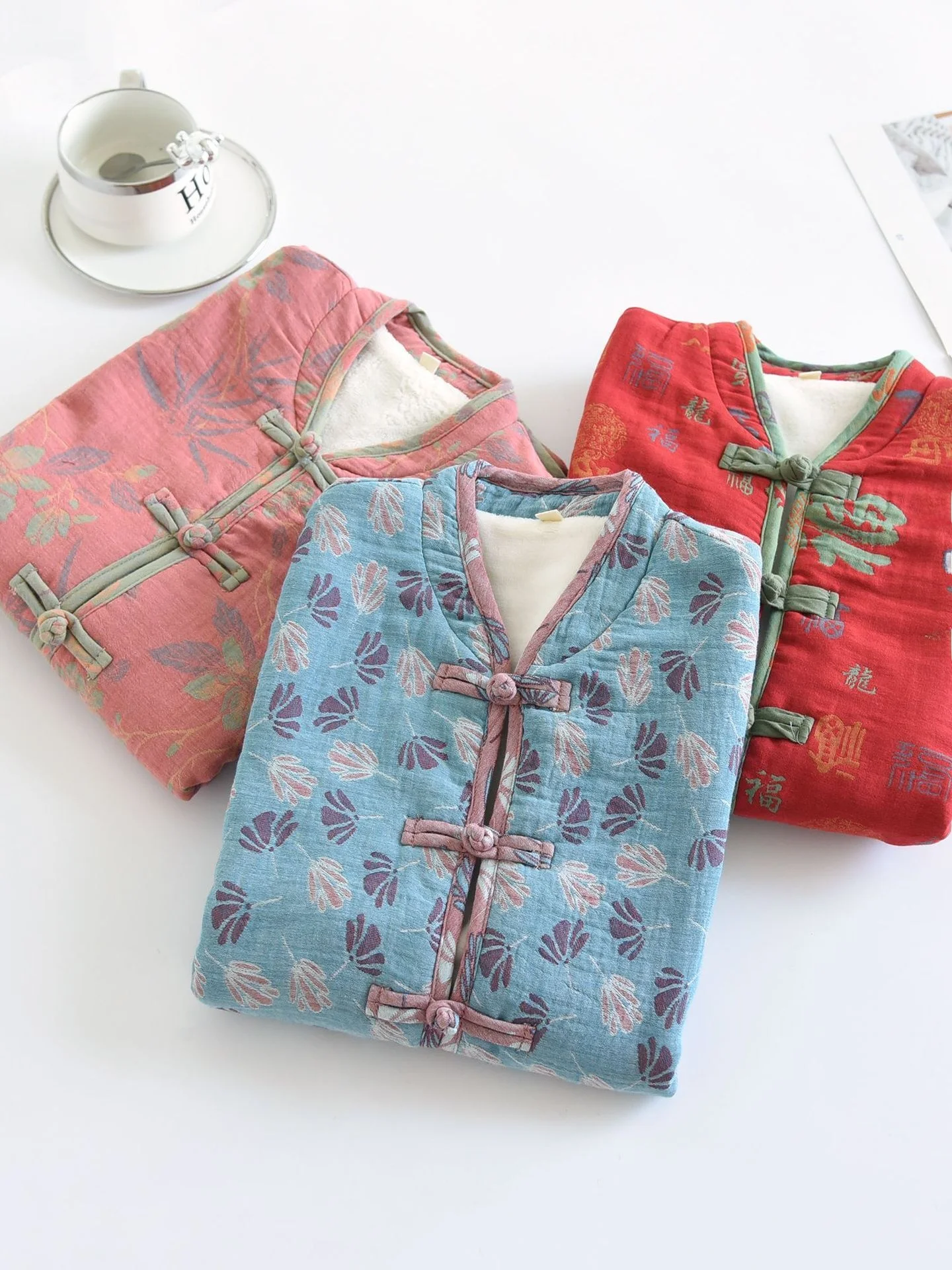 

Утепленный жилет из чистого хлопка для женщин с традиционными китайскими пуговицами, теплая верхняя одежда, очень теплая одежда из искусственного шелка и хлопка