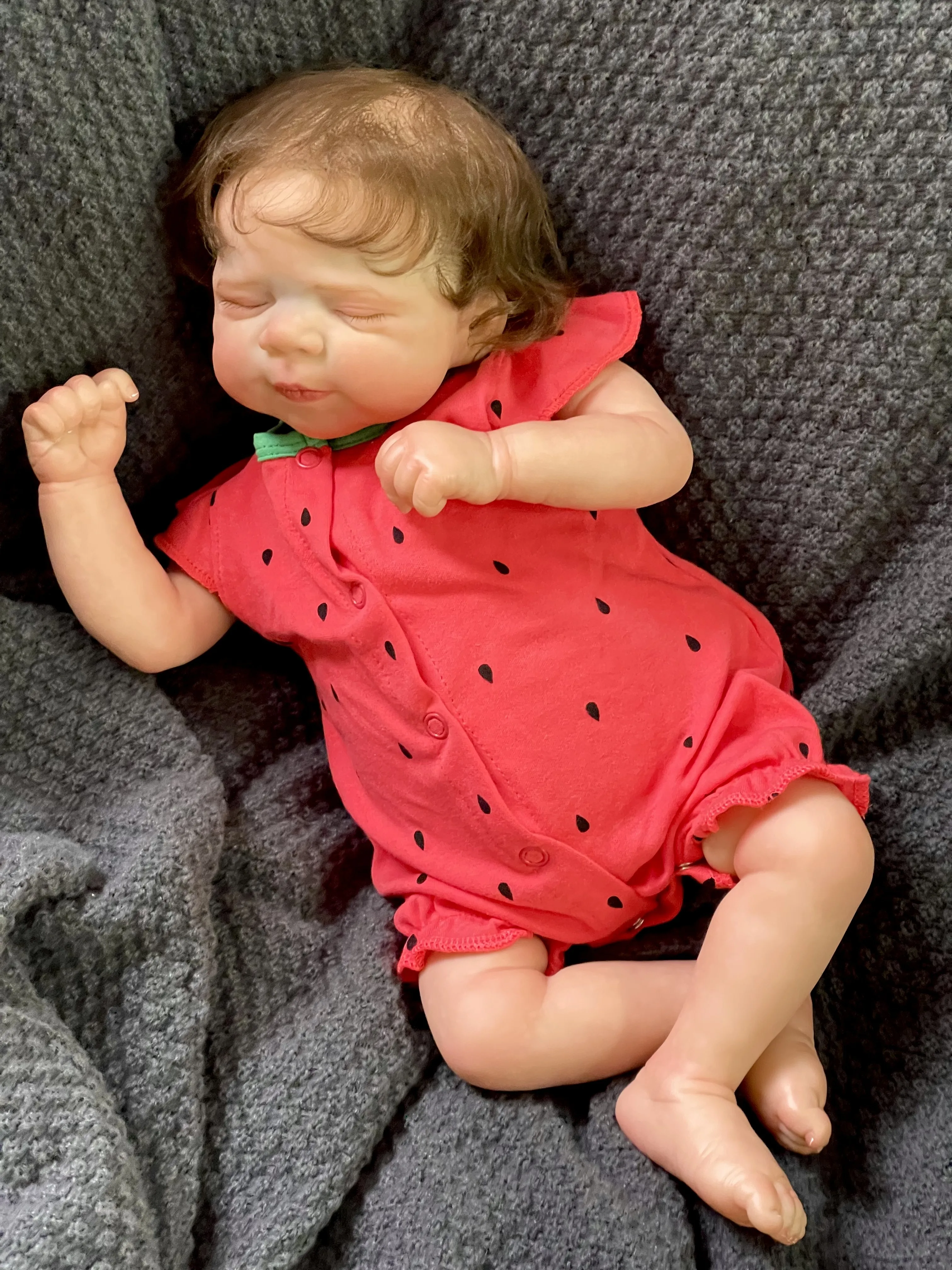 Cokela 19inch/48cm Real baby doll Real Soft Touch Baby Realistic Silicone Reborn Baby Doll With Hand-implanted artificial hair