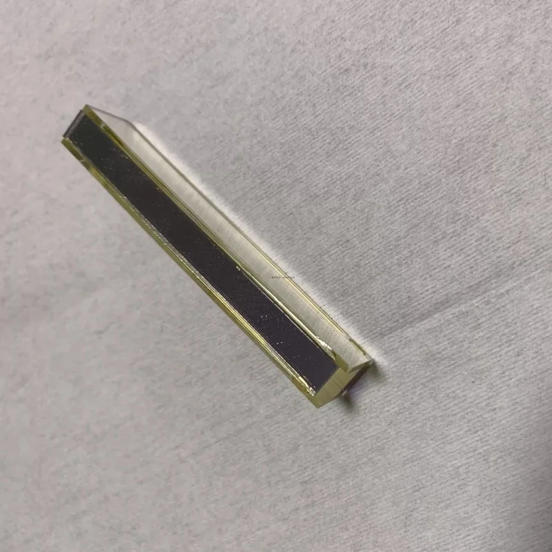 new-original-light-tunnel-and-light-guide-tube-are-used-for-f30-and-f32-projectors-for-light-transmission