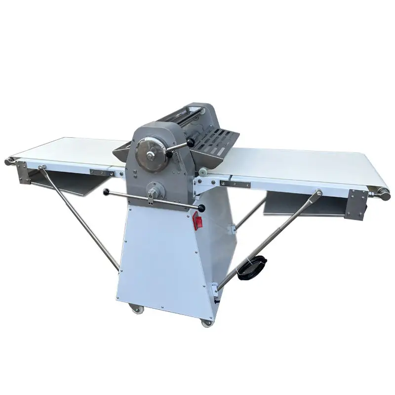Commercial Automatic 520C Bakery Pastry Equipment Cookie Baklava Croissant Biscuit Dough Sheeter